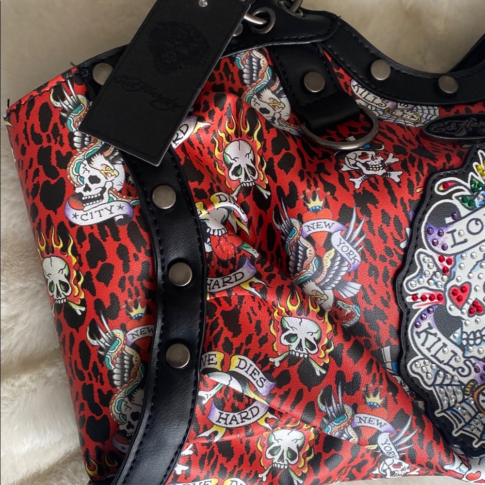 Ed Hardy Purse Satchel“Love Kills Slowly” Red/Black 9 x 16 Vegan - Picture 2 of 9